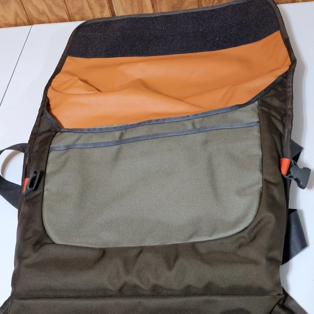 The North Face Oversized XL Messenger Bag TriFold Laptop Luggage Travel Shoulder